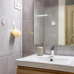 Lägenhet Spacious & Cozy Downtown With Balcony Budapest